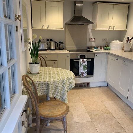 Masons Cottage, An Idyllic Retreat In An Area Of Outstanding Beauty, Close To Blenheim Palace, Oxford & The Cotswolds Stonesfield 外观 照片